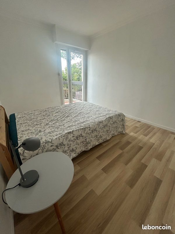 Appartement à louer, 65m², Talence