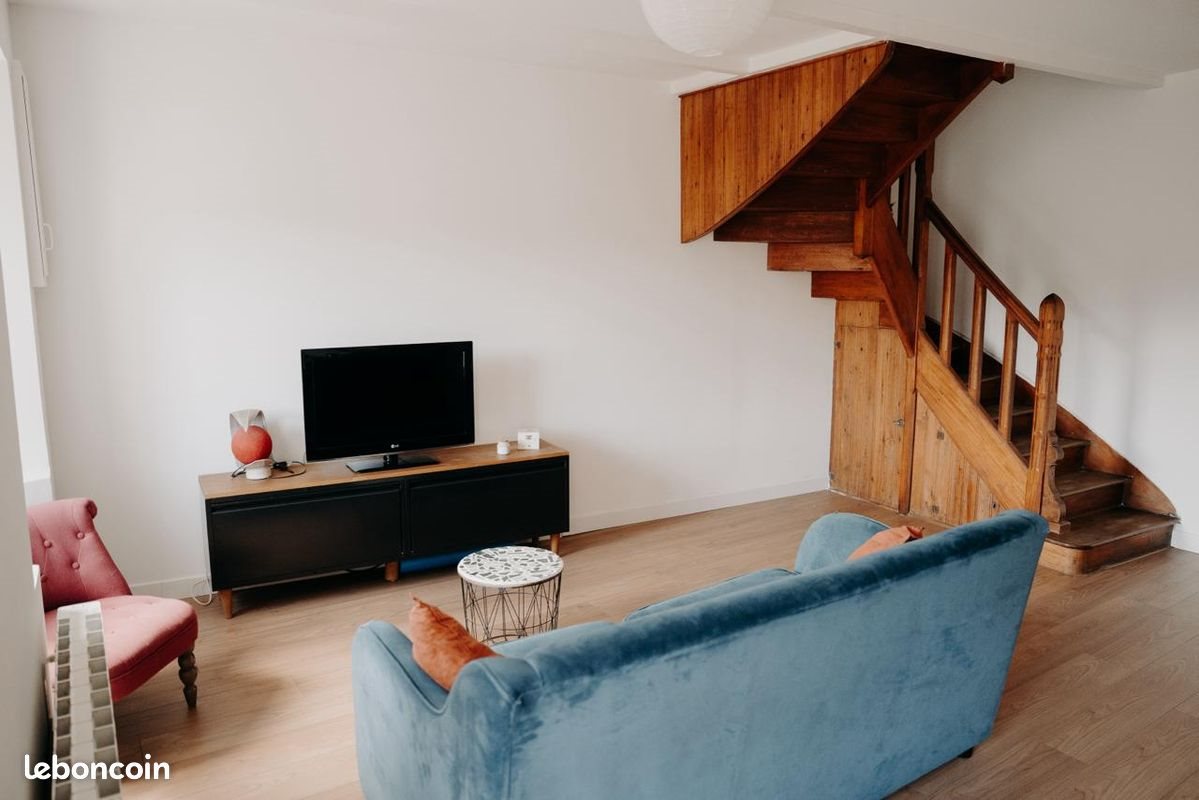 Maison à louer, 75m², Plourivo