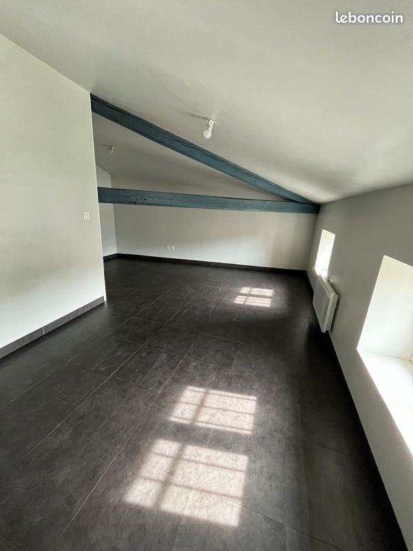 Appartement à louer, 54m², Soual