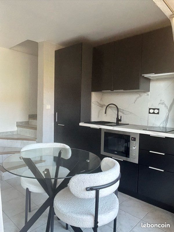 Appartement à louer, 32m², Roquebrune-sur-Argens