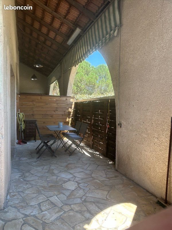 Appartement à louer, 32m², Roquebrune-sur-Argens