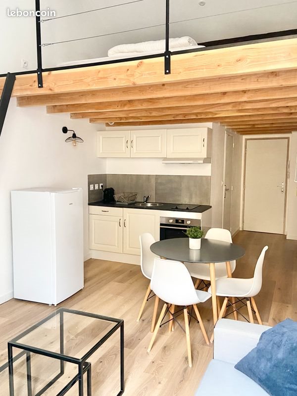 Appartement à louer, 25m², Nîmes