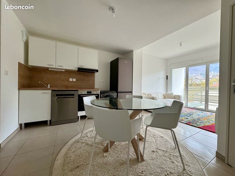 Appartement à louer, 40m², Collonges-sous-Salève