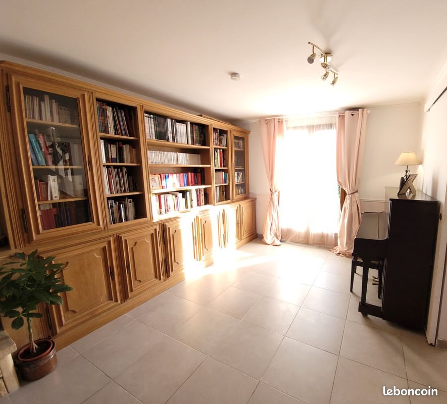 Maison à louer, 120m², Lésigny
