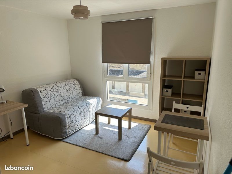 Appartement à louer, 19m², Valence
