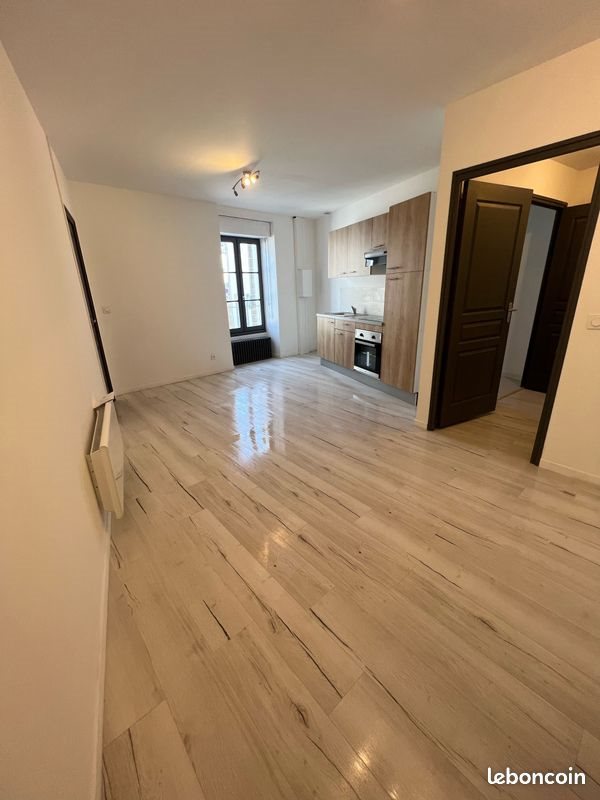 Appartement à louer, 62m², La Châtaigneraie
