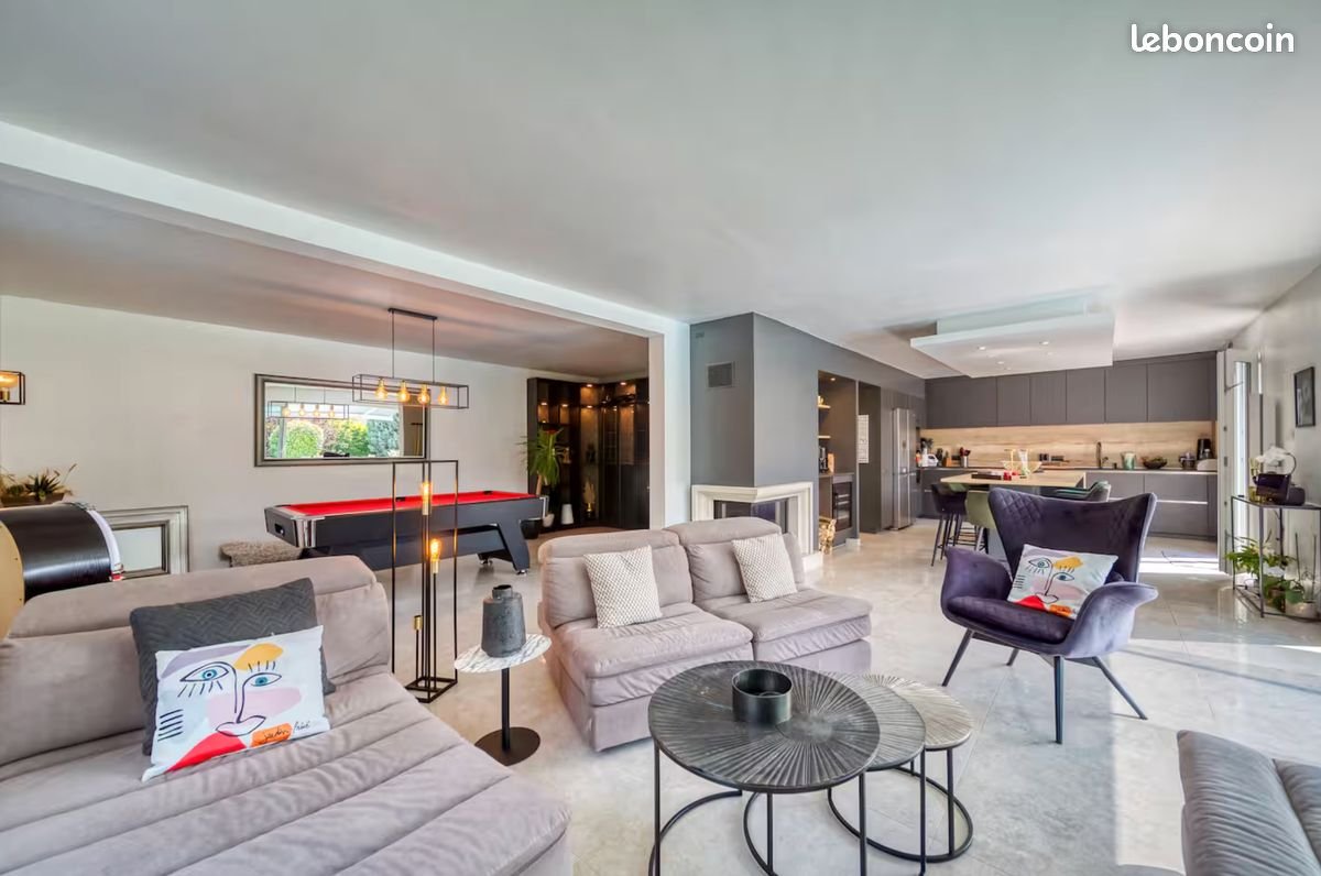 Maison à vendre, 210m², Saint-Ismier