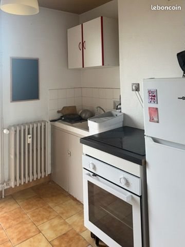 Appartement à louer, 45m², Brive-la-Gaillarde