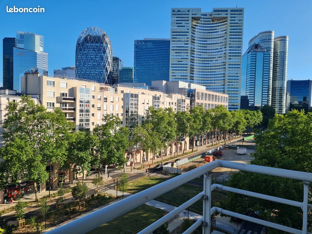 Appartement à louer, 25m², Courbevoie