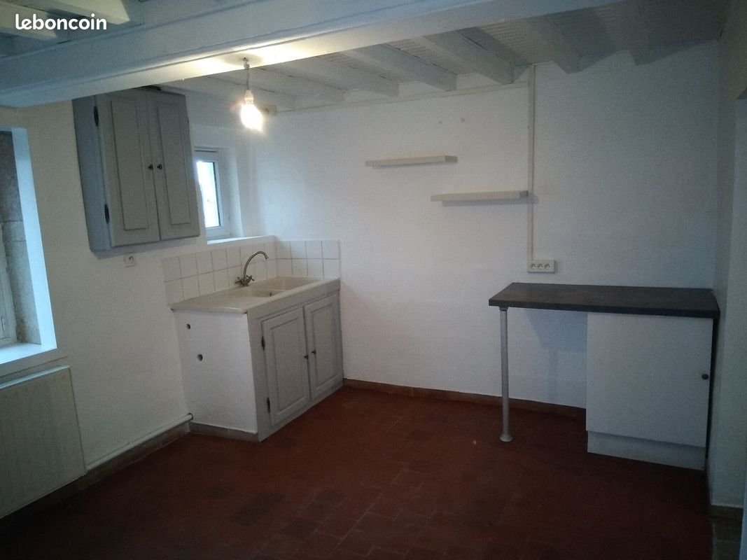 Maison à louer, 73m², Romanèche-Thorins