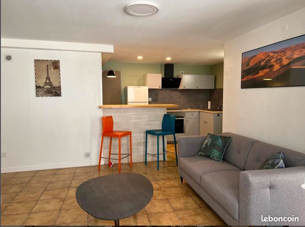 Maison à louer, 56m², Bourg-Saint-Andéol