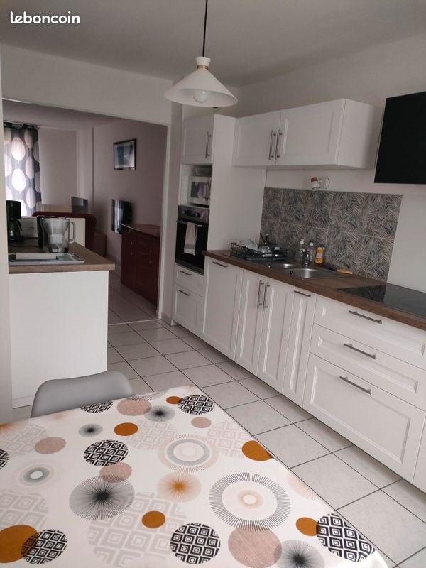 Maison à louer, 80m², Saint-Avé