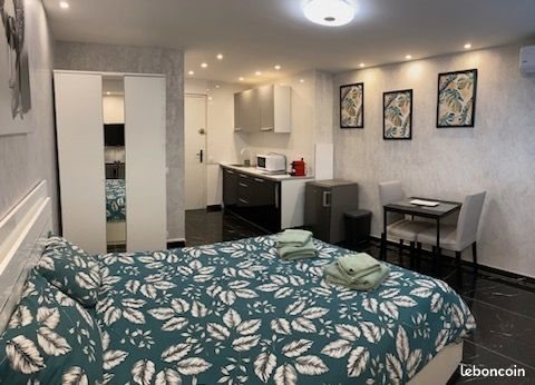 Appartement à louer, 21m², Saint-Laurent-du-Var