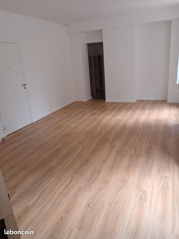 Appartement à louer, 33m², Presles