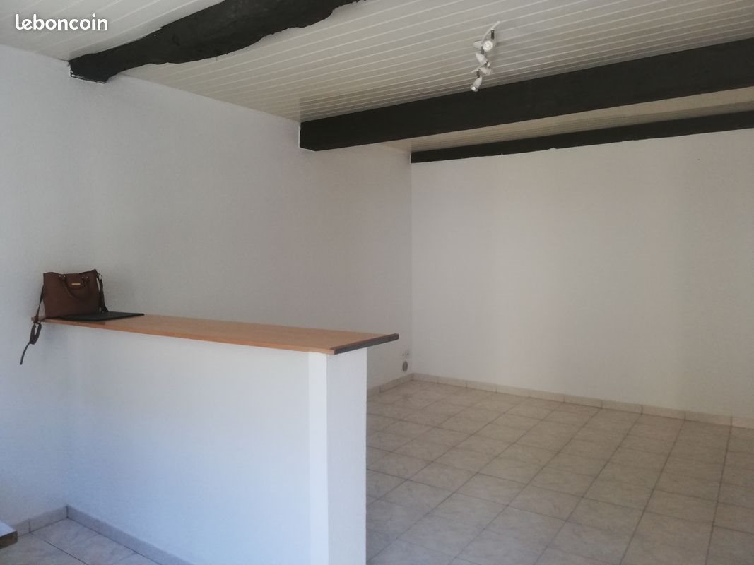 Appartement à louer, 35m², Néfiach