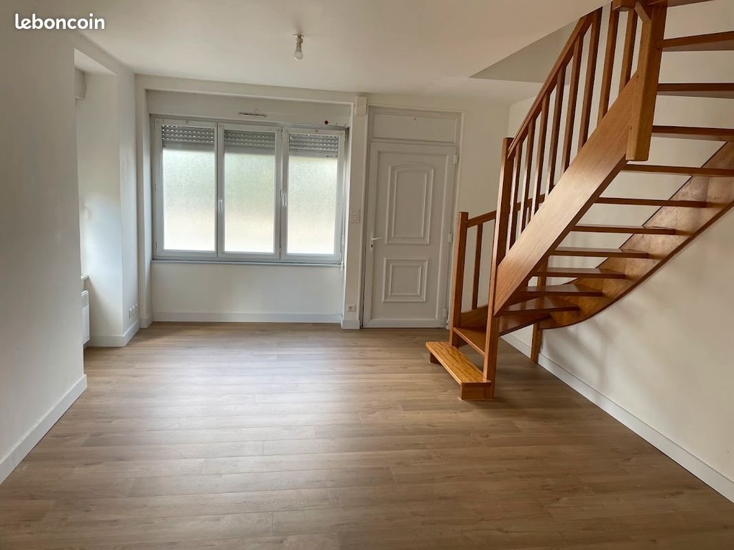 Appartement à louer, 55m², Querrien