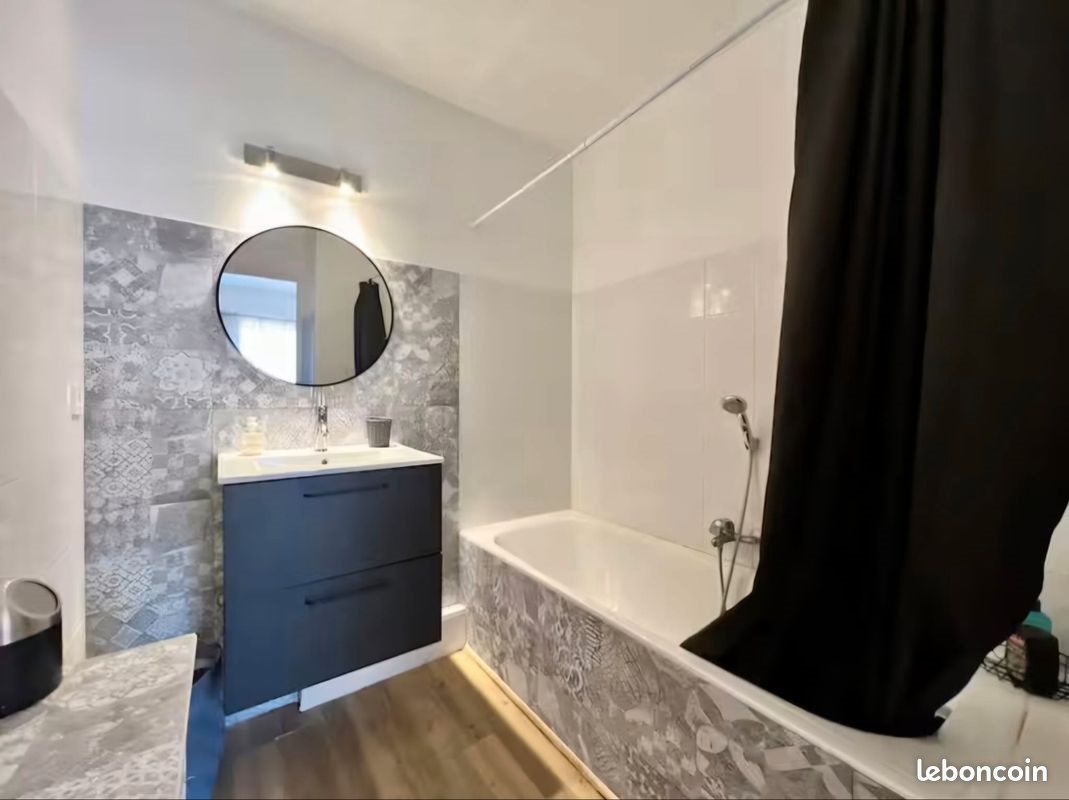 Appartement à louer, 40m², Vallauris