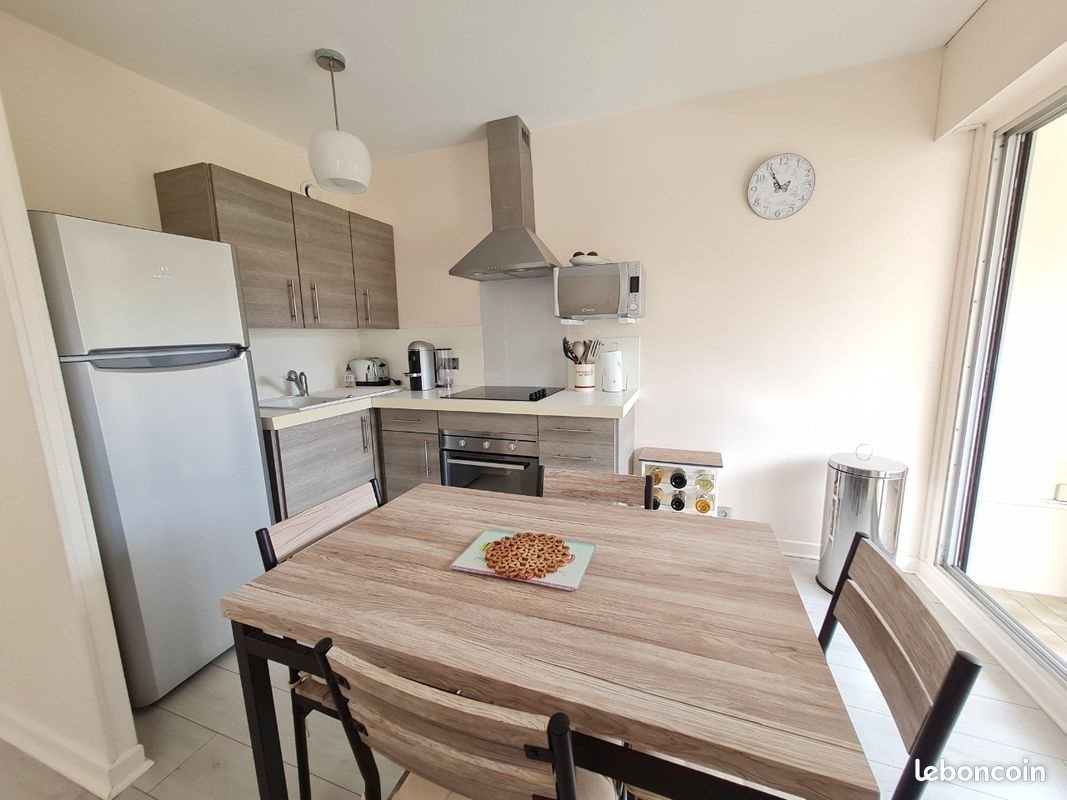 Appartement à louer, 33m², Mandelieu-la-Napoule