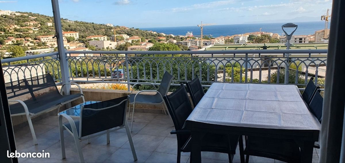 Appartement à louer, 45m², L'Île-Rousse