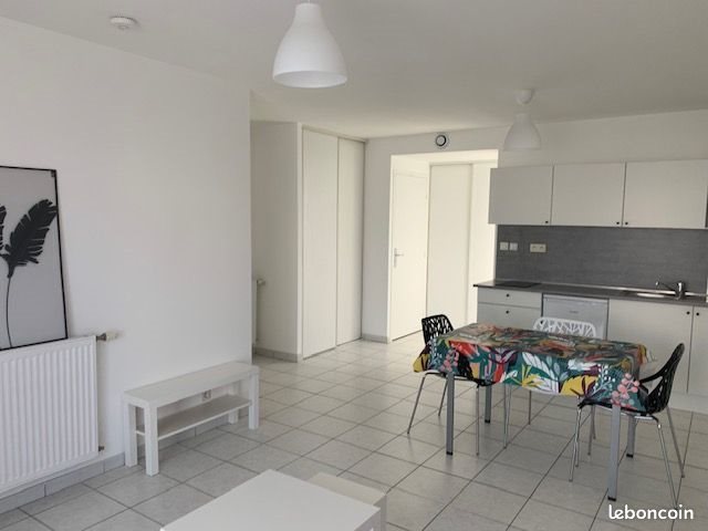 Appartement à louer, 27m², Lanester