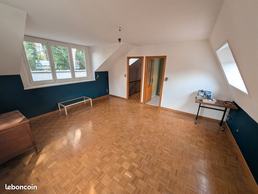 Appartement à louer, 70m², Lille