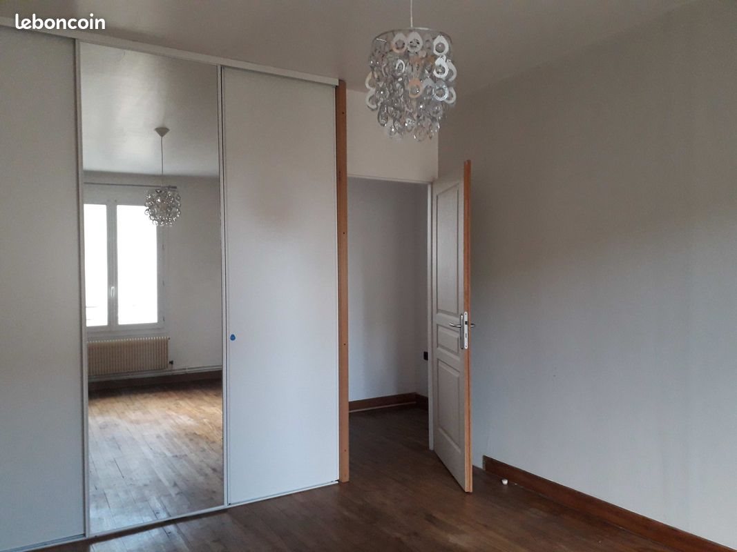 Maison à louer, 180m², Saint-Sauvant