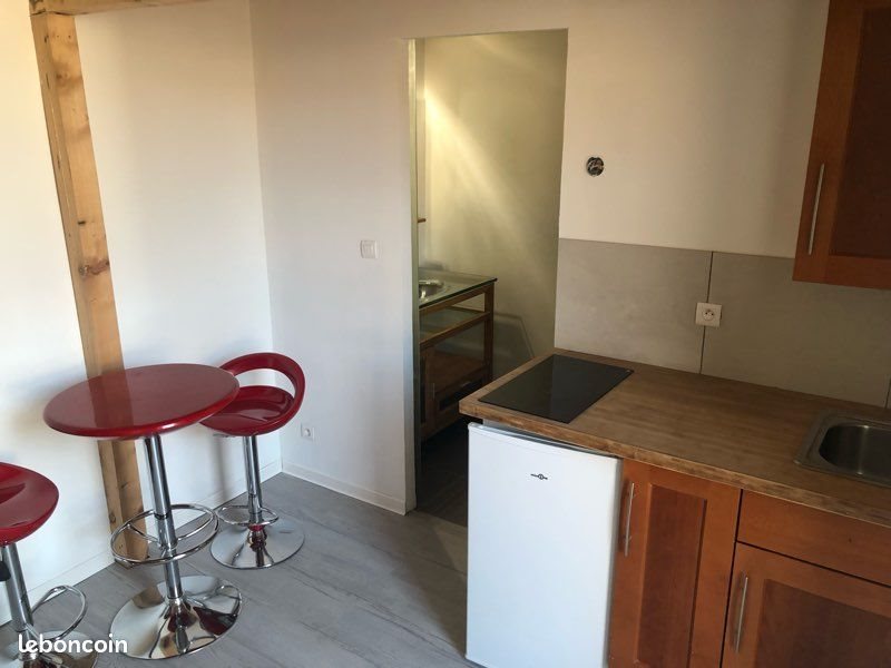 Appartement à louer, 16m², Nîmes
