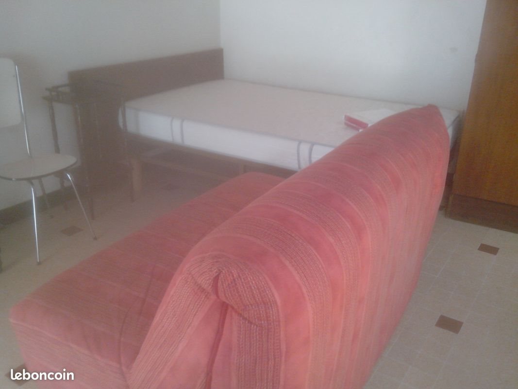 Appartement à louer, 25m², Privas