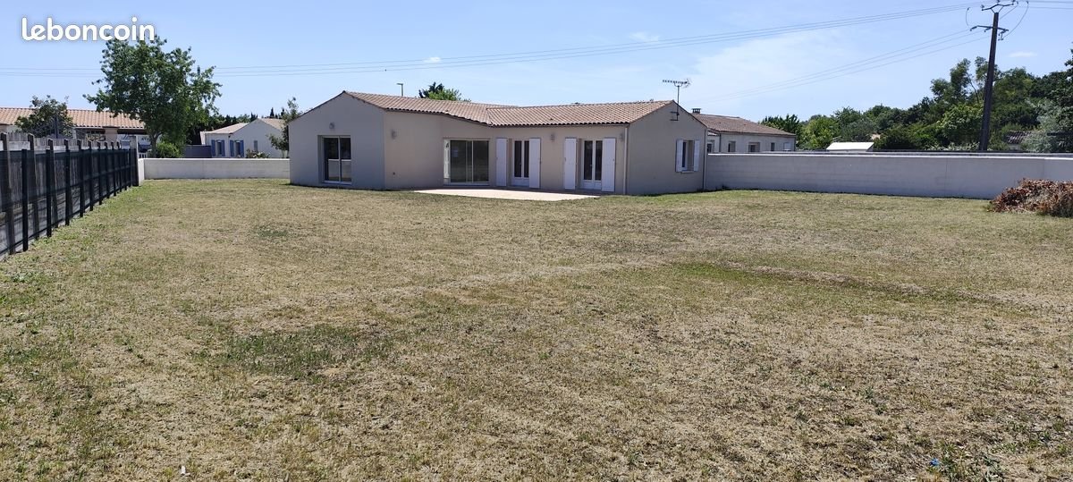 Maison à louer, 115m², Ferrières