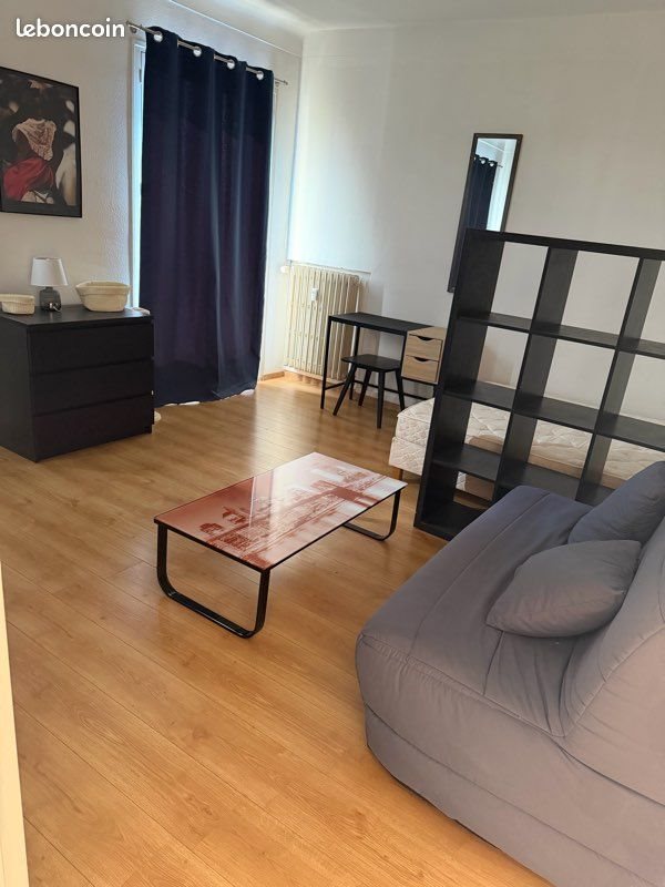 Appartement à louer, 31m², Nîmes