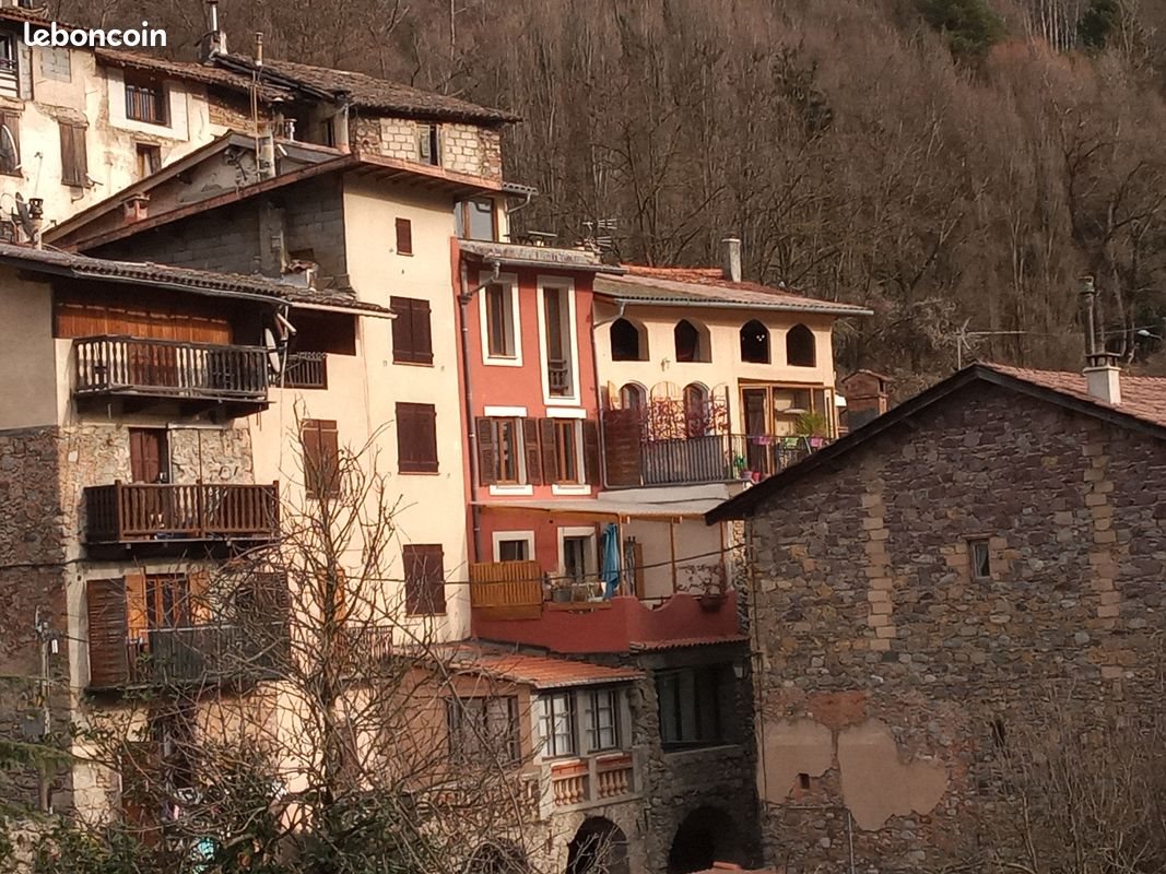 Appartement à louer, 35m², Roquebillière