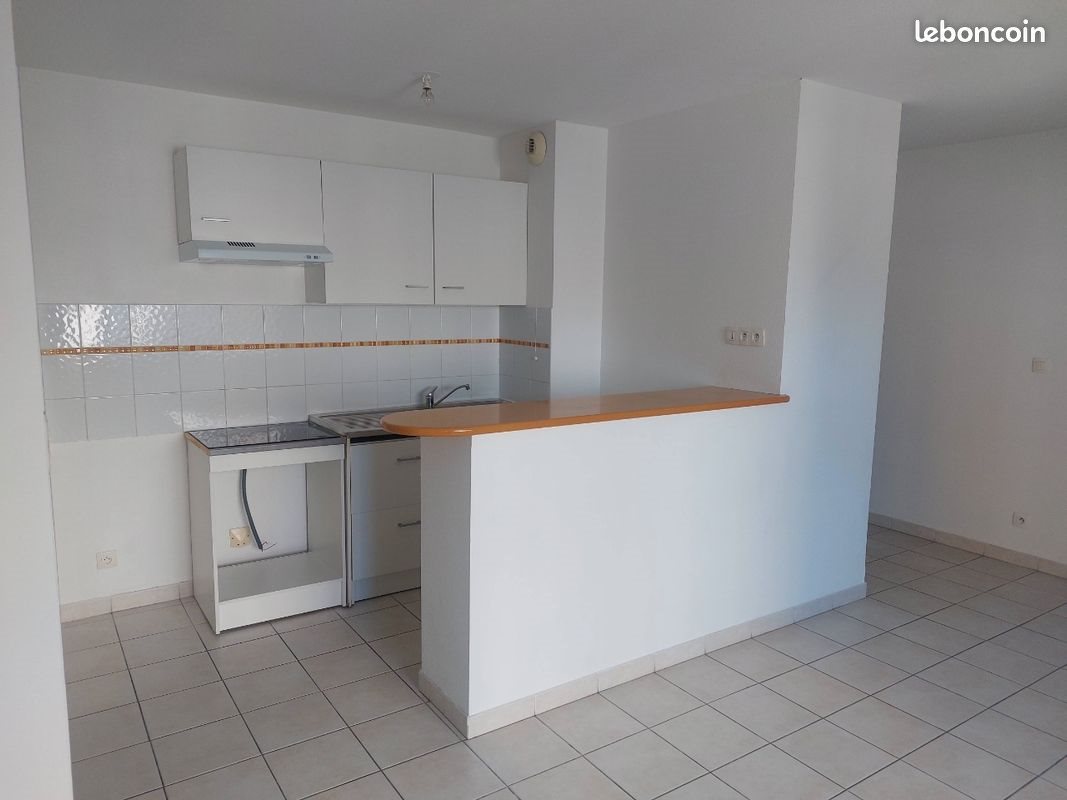 Appartement à louer, 45m², Nîmes
