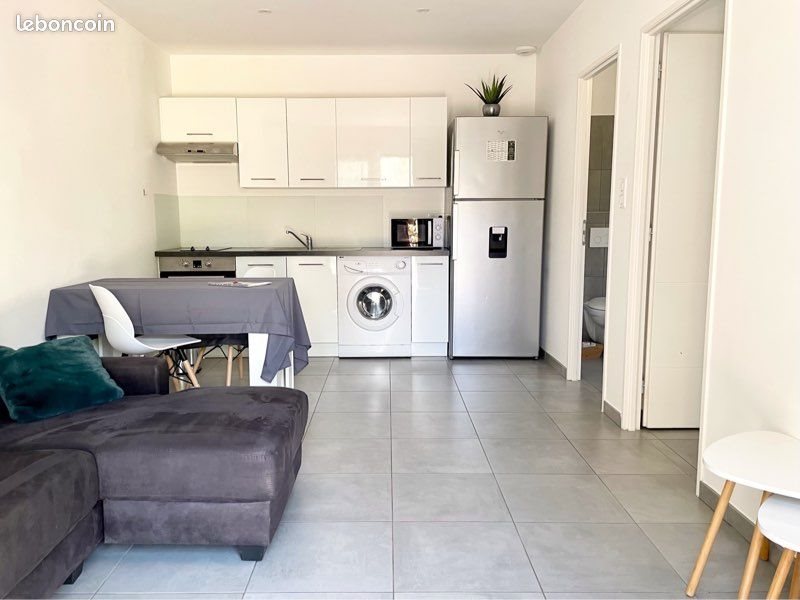 Appartement à louer, 40m², Peri