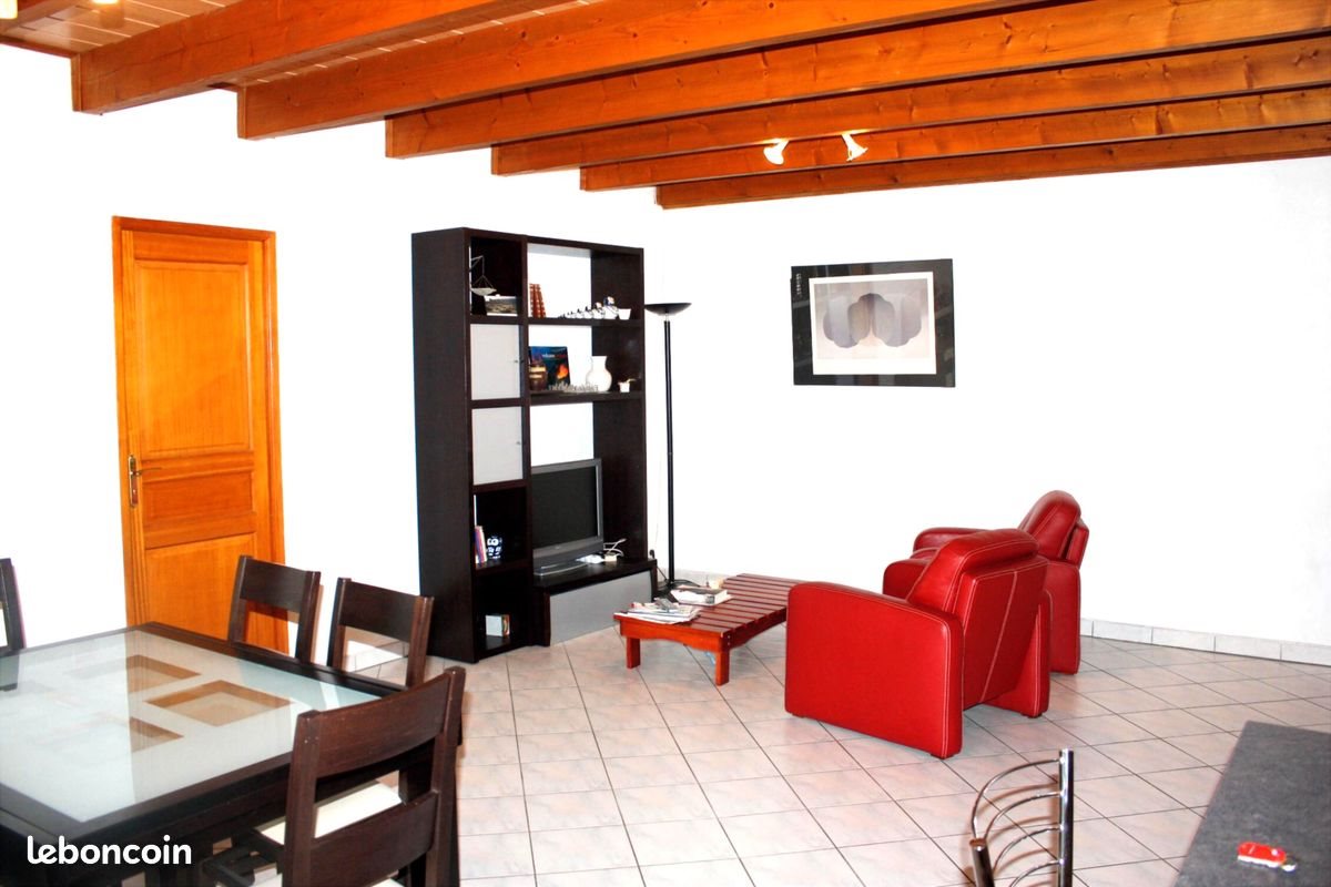 Maison à louer, 93m², Dambelin