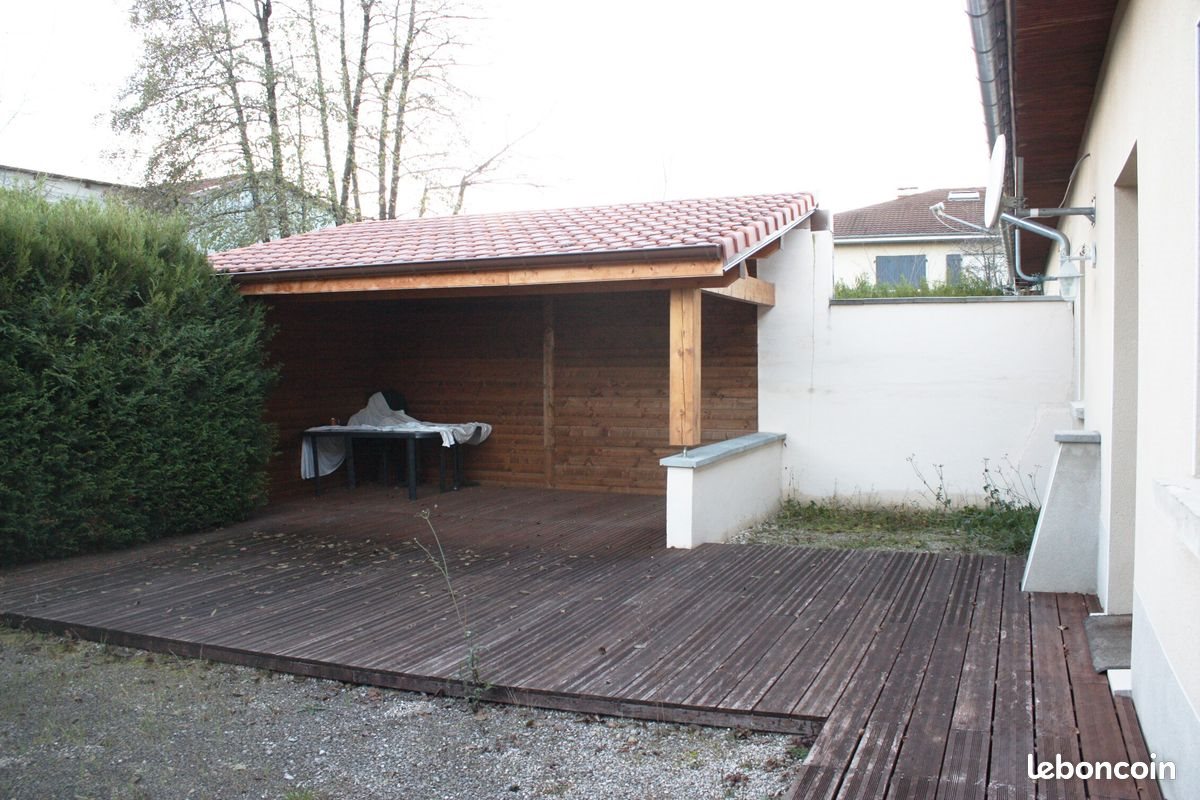 Maison à louer, 93m², Dambelin