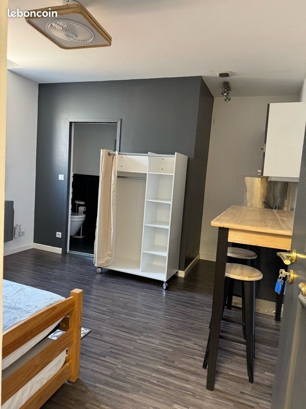 Appartement à louer, 16m², Saint-Quentin