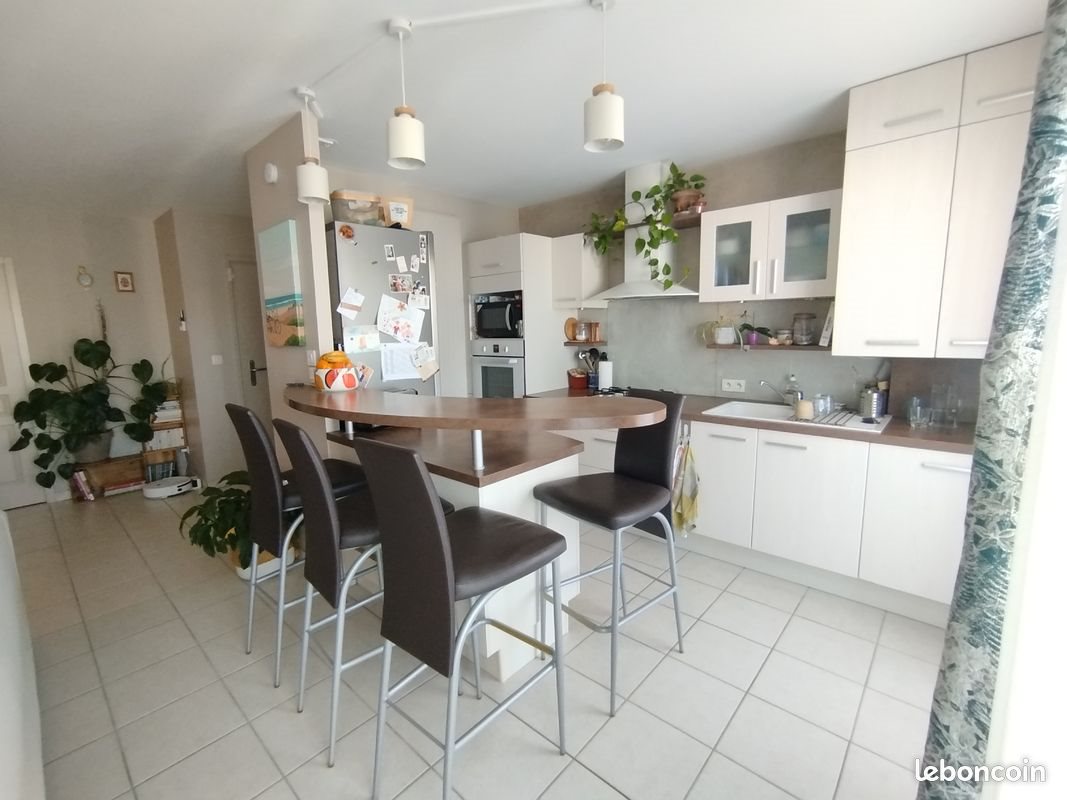 Appartement à louer, 80m², Saint-Étienne