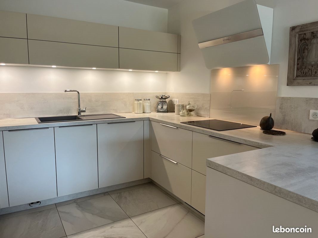 Appartement à vendre, 84m², Sévrier