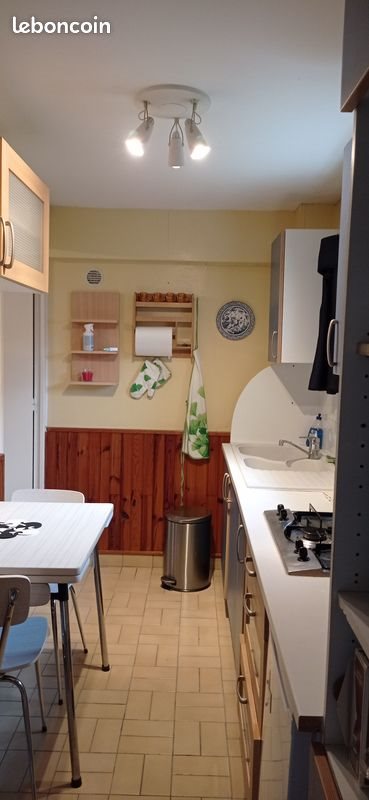 Appartement à louer, 25m², Niort