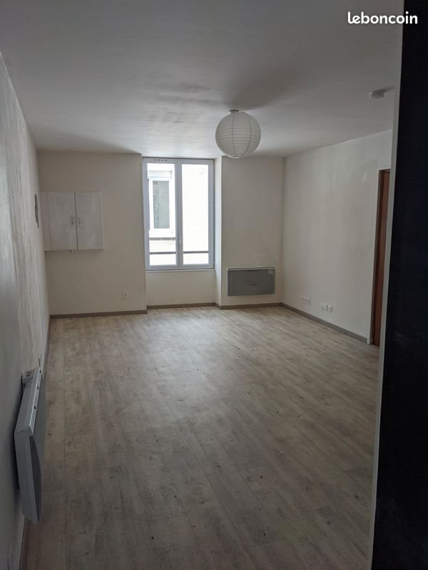 Appartement à louer, 26m², La Ferté-Alais