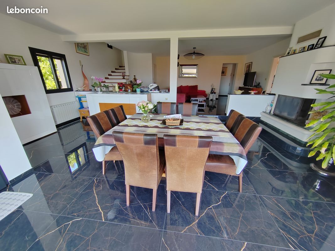 Maison à vendre, 143m², Toulon