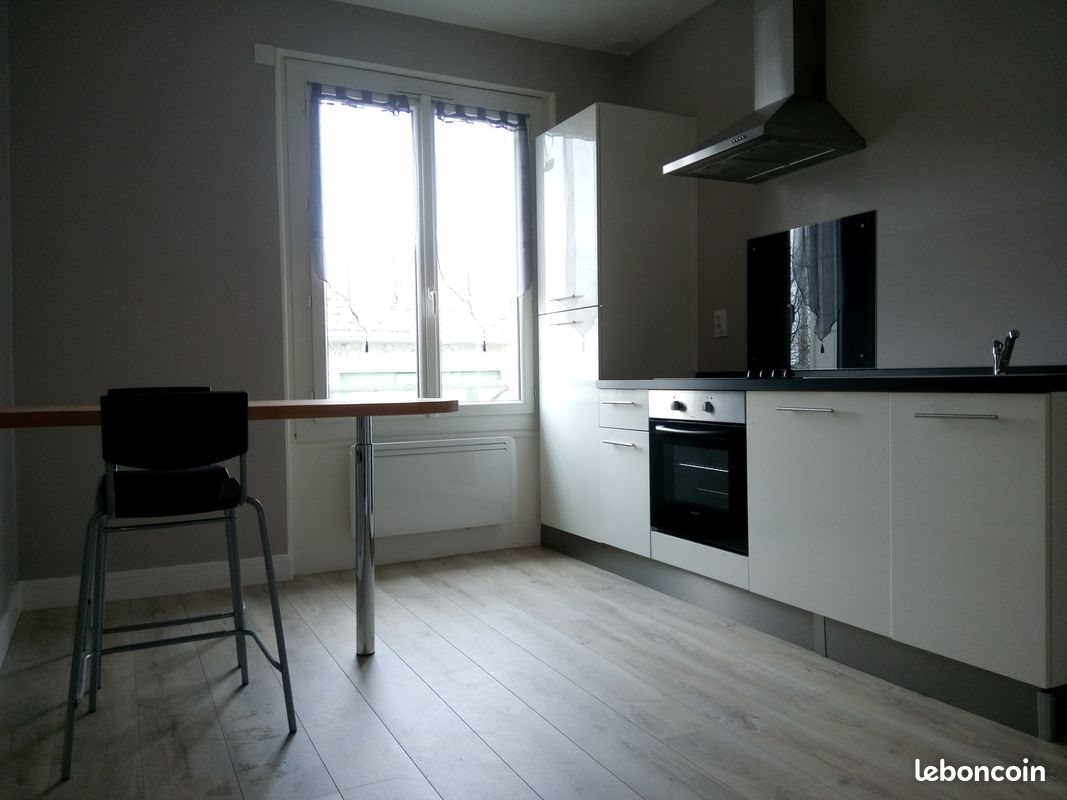 Appartement à louer, 32m², Saint-Étienne