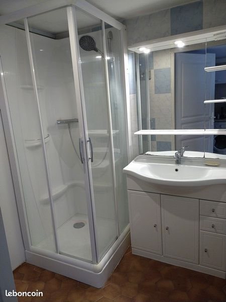 Appartement à louer, 28m², Auriol