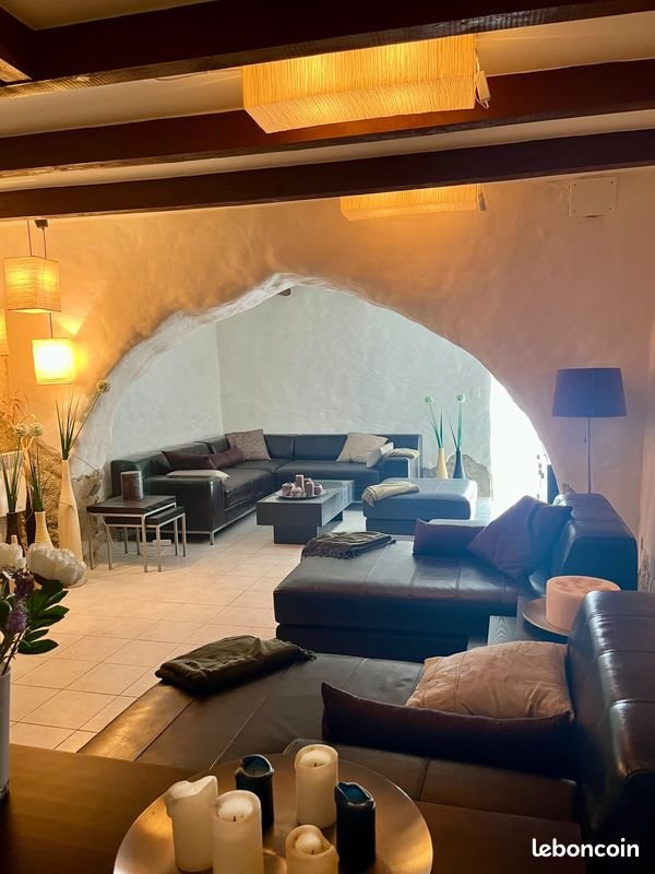 Maison à vendre, 325m², Roquefort-des-Corbières