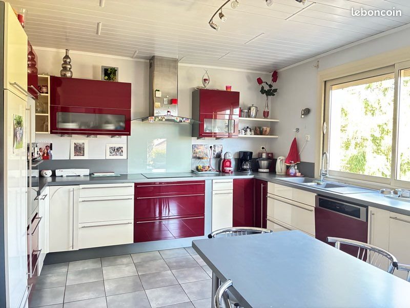 Maison à vendre, 138m², Ecole-Valentin