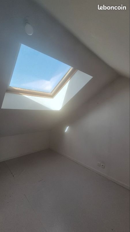 Maison à louer, 74m², Nesmy