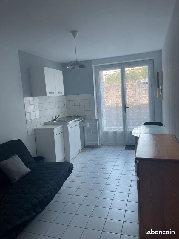 Appartement à louer, 17m², Poitiers