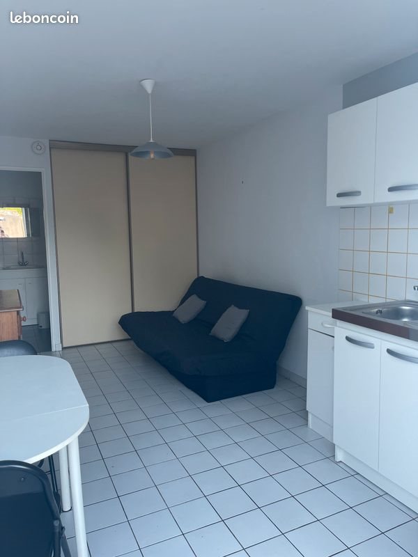 Appartement à louer, 17m², Poitiers