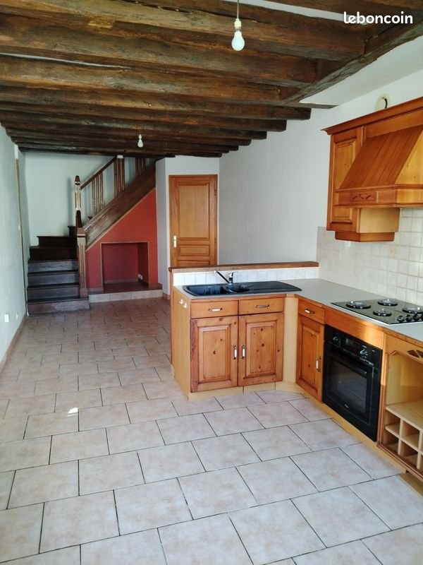 Maison à louer, 50m², Léré