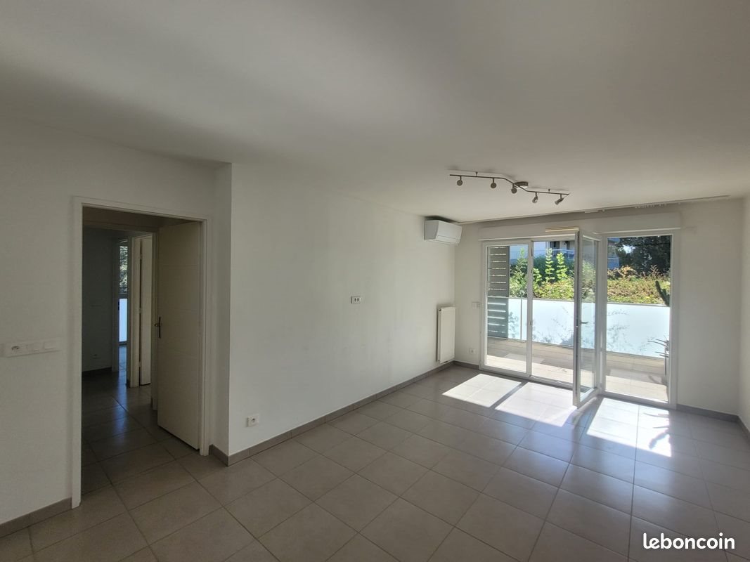 Appartement à louer, 59m², Cagnes-sur-Mer